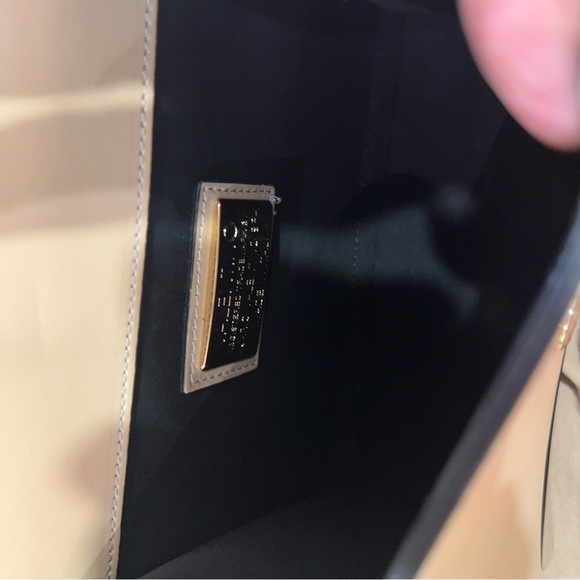 Valentino by Mario Valentino Honey Forever Leather Shoulder Bag in beige - Picture 6 of 7